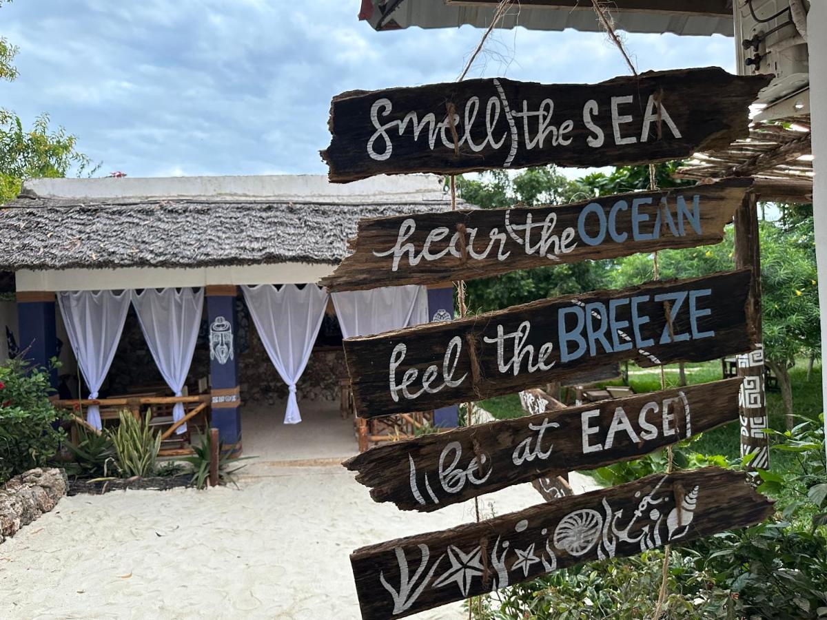Ocean Breeze Boutique Hotel ナングウィ エクステリア 写真