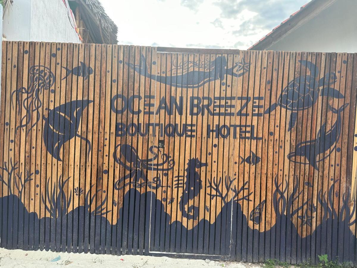 Ocean Breeze Boutique Hotel ナングウィ エクステリア 写真