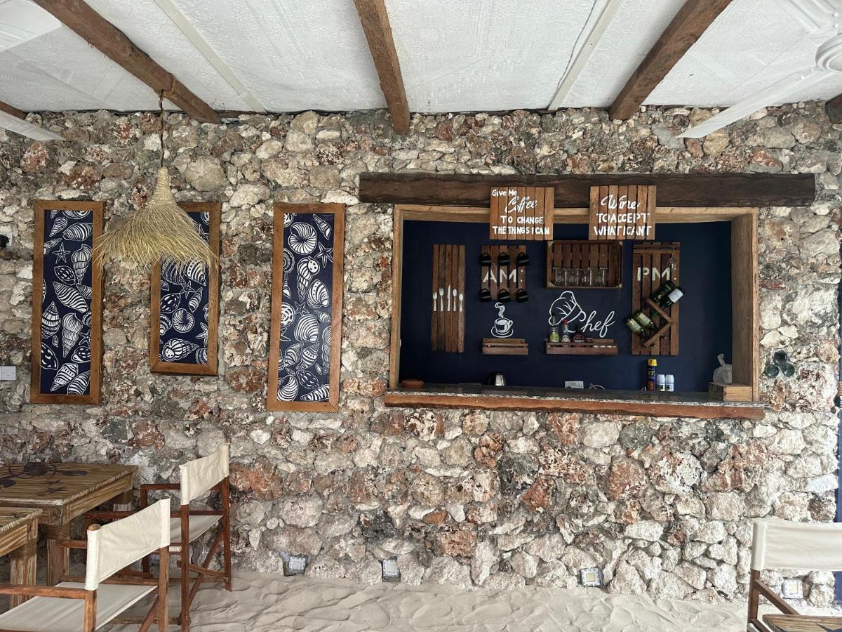 Ocean Breeze Boutique Hotel ナングウィ エクステリア 写真