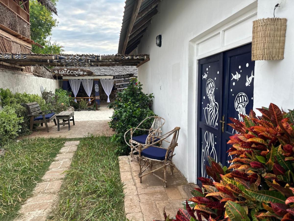 Ocean Breeze Boutique Hotel ナングウィ エクステリア 写真