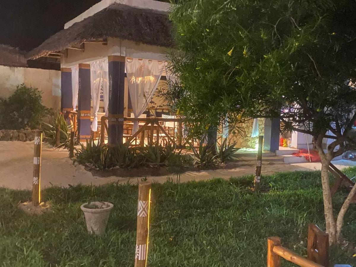Ocean Breeze Boutique Hotel ナングウィ エクステリア 写真